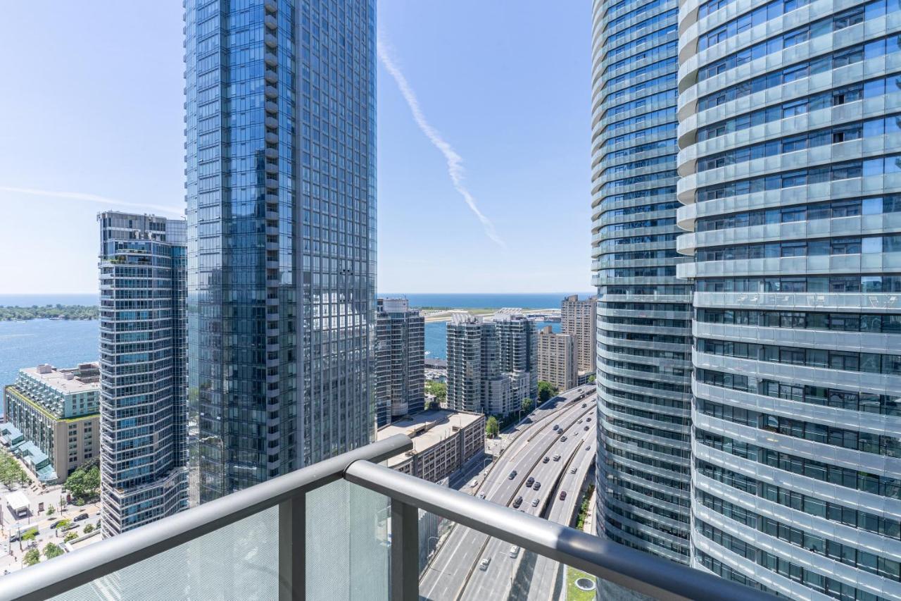 אפרטהוטל Beautiful Modern Toronto Luxurious Scotiabank Arena מראה חיצוני תמונה
