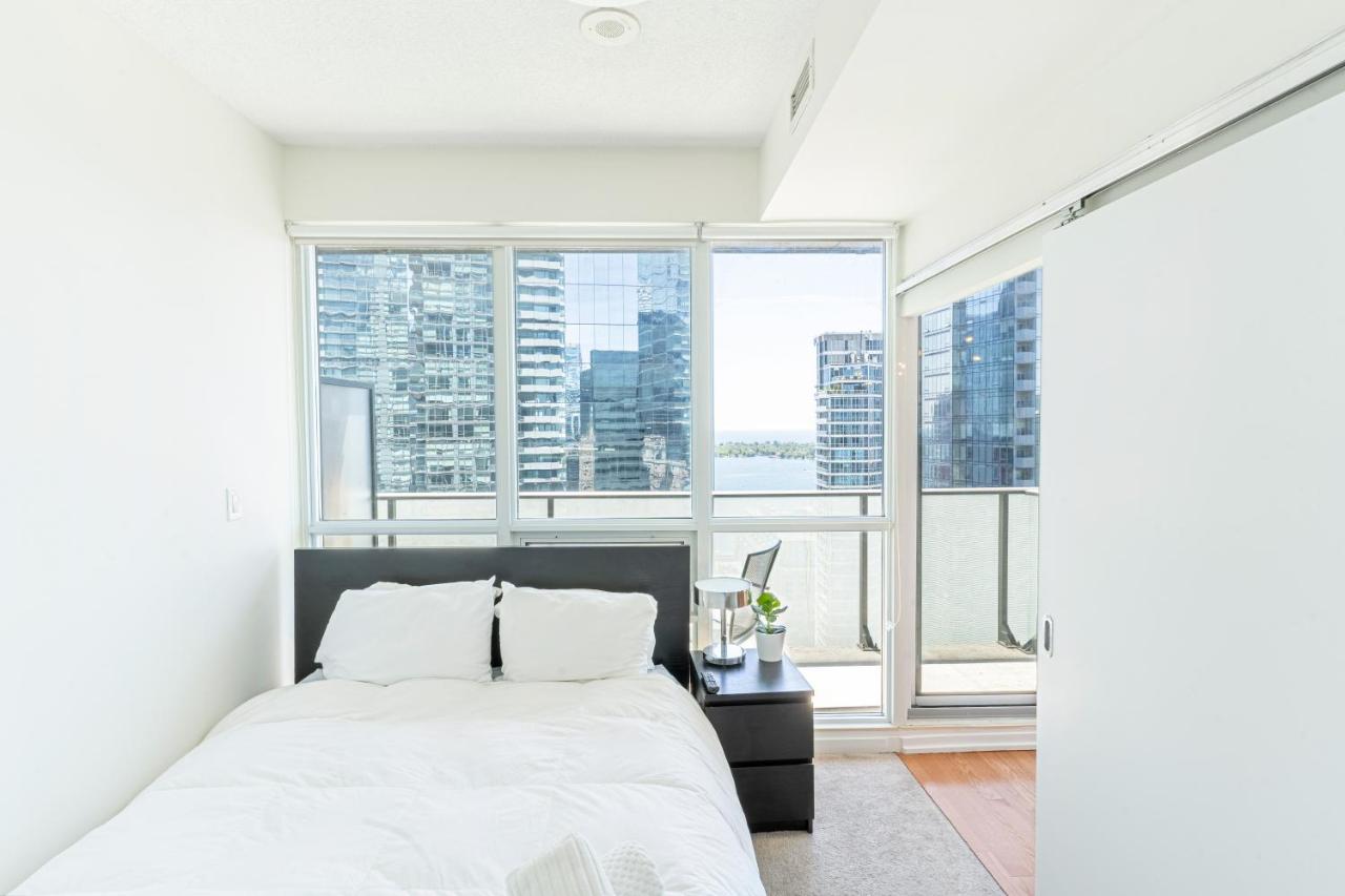 אפרטהוטל Beautiful Modern Toronto Luxurious Scotiabank Arena מראה חיצוני תמונה